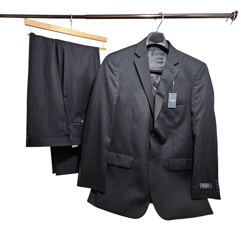 Pronto Uomo Platinum NWT Suit Men 44L Black Pinstripe 100% Wool 2 Button